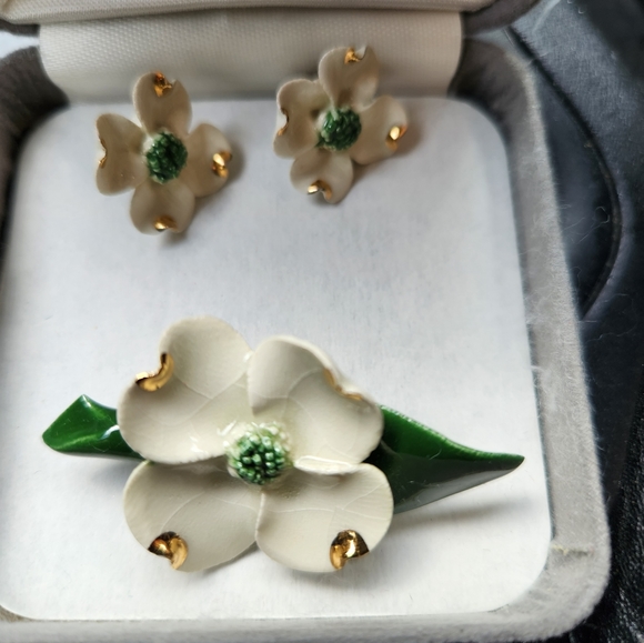 Enamelware Set Earrings Pin Floral Jewelry - Picture 2 of 2